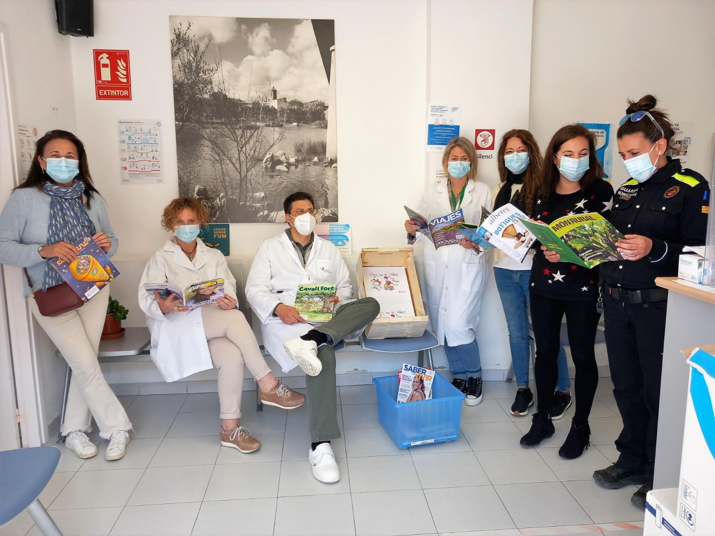 Més informació sobre l'article La sala d’espera del consultori local de Sant Pere Pescador disposa d’un racó de lectura