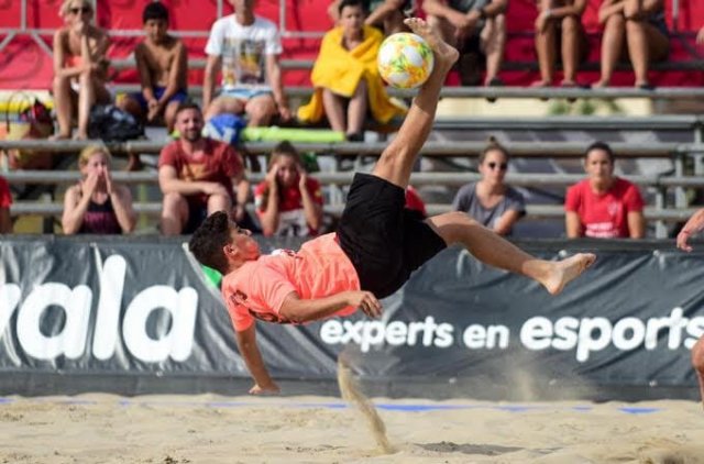 Més informació sobre l'article Felicitem en Pol Britos Mach per estar convocat per la Selecció Catalana de Futbol Platja